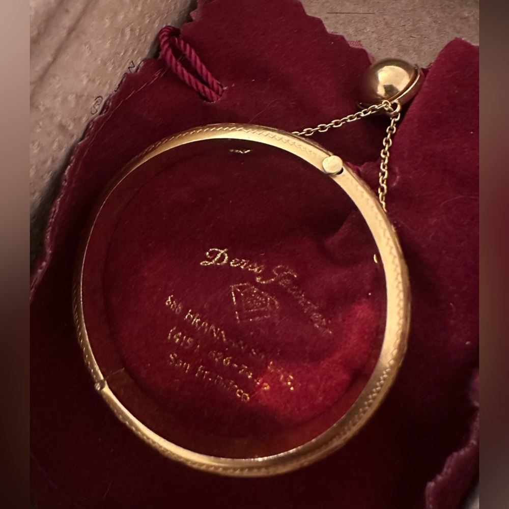 18k Solid Gold Bangle Bracelet - image 6